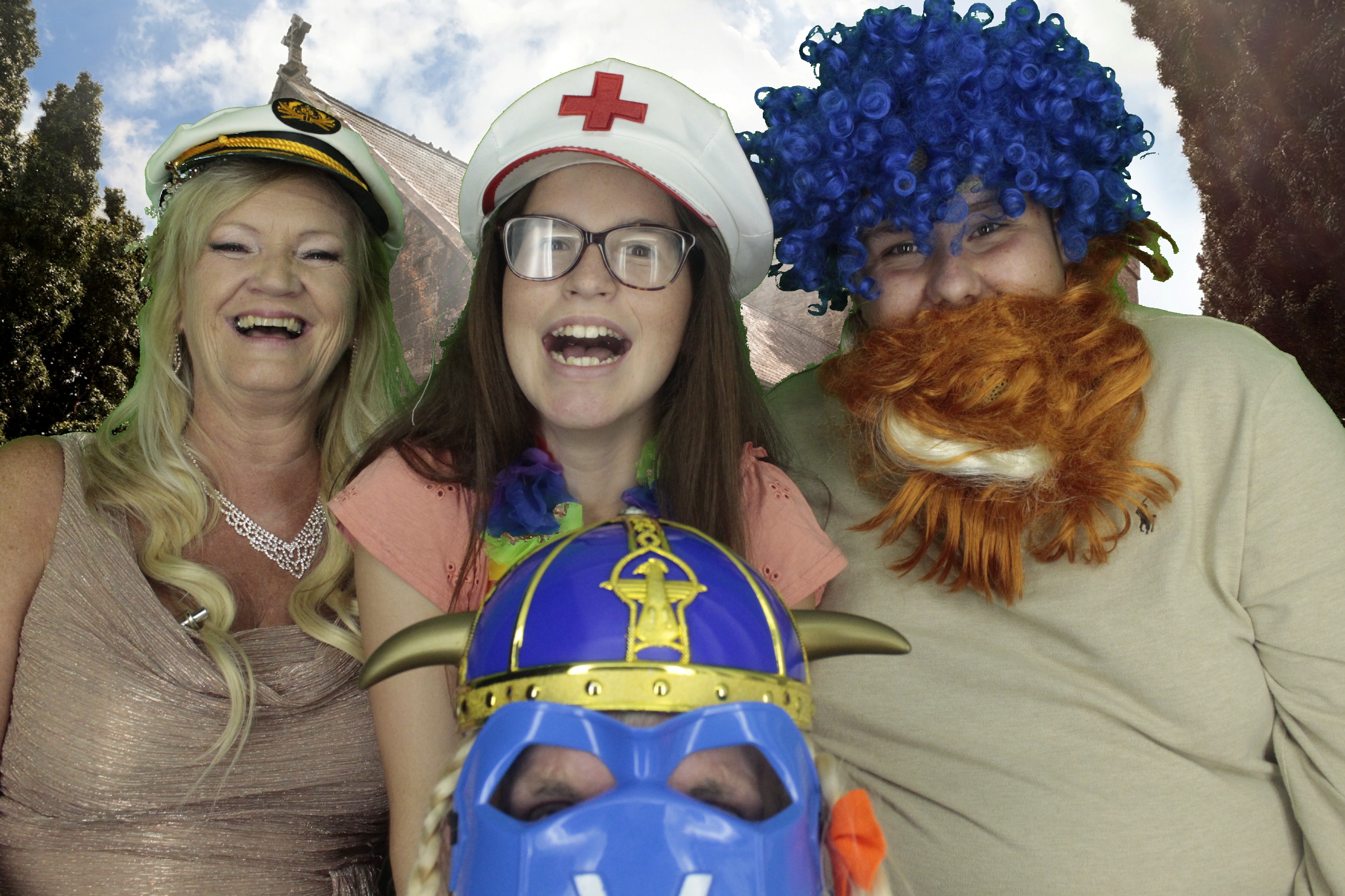 Leanne & Mike's Wedding | View more photos from the event at gallery.myphotoboothexperience.co.uk/u/MyPhotoBoothExperienceLtd/Leanne-Mikes-Wedding